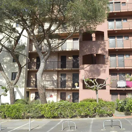 Cap D'agde, 1 Piece, 4 Personnes - Fr-1-249-300 Apartment Agde